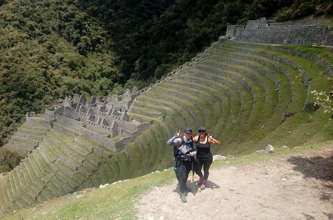 2 Day Hiking Short Inca Trail to Machu Picchu - Guides, group size, and communication