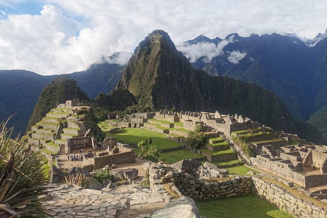 2-Day Tour in Sacred Valley and Machu Picchu from Cusco - Pace, fitness, and practical comfort