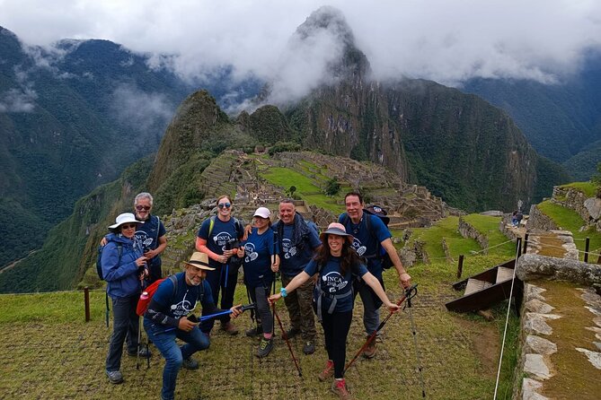 2 Day Tour Throughout the Short Inca Trail to Machu Picchu - 4:30 a.m. departure from Cusco