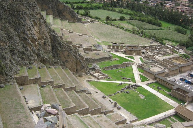 2 Days : Sacred Valley Conection Machu Picchu || Private Tour || - The early bus to Machu Picchu