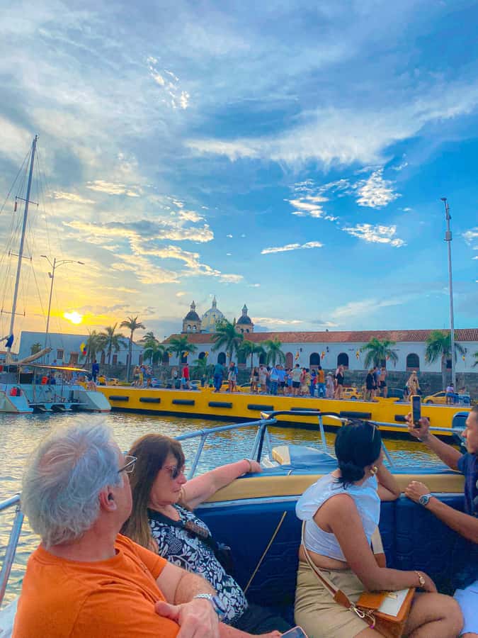 2-hour tour in Cartagena Sunset View in party boat - Sunset near the Virgen del Carmen monument