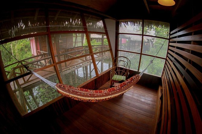 3-Day Iquitos Amazon Jungle Adventure at Heliconia Lodge - Day two: birds, dolphins, piranha, and Victoria regia