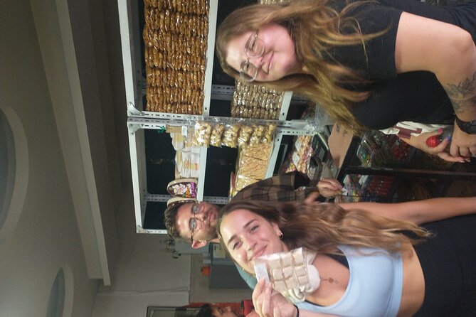 3 Hours Local Food Tour in Quito - The community stop adds a wider view of Quito