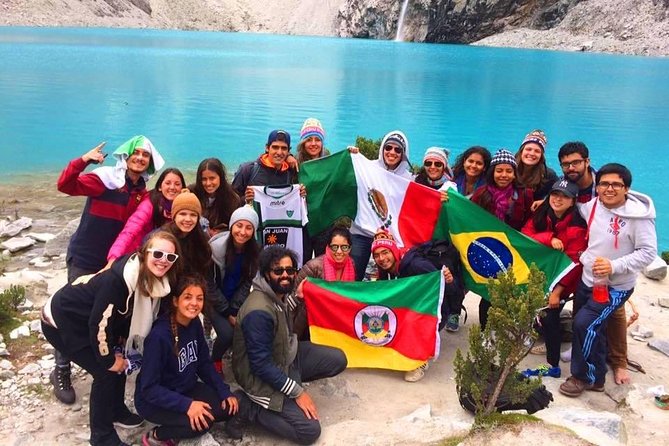 69 Lake - Cordillera Blanca - The mountain view at Lake 69
