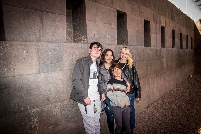 7-Day Tour from Cusco with Machu Picchu and Rainbow Mountain - Seven days that show you the many faces of Cusco