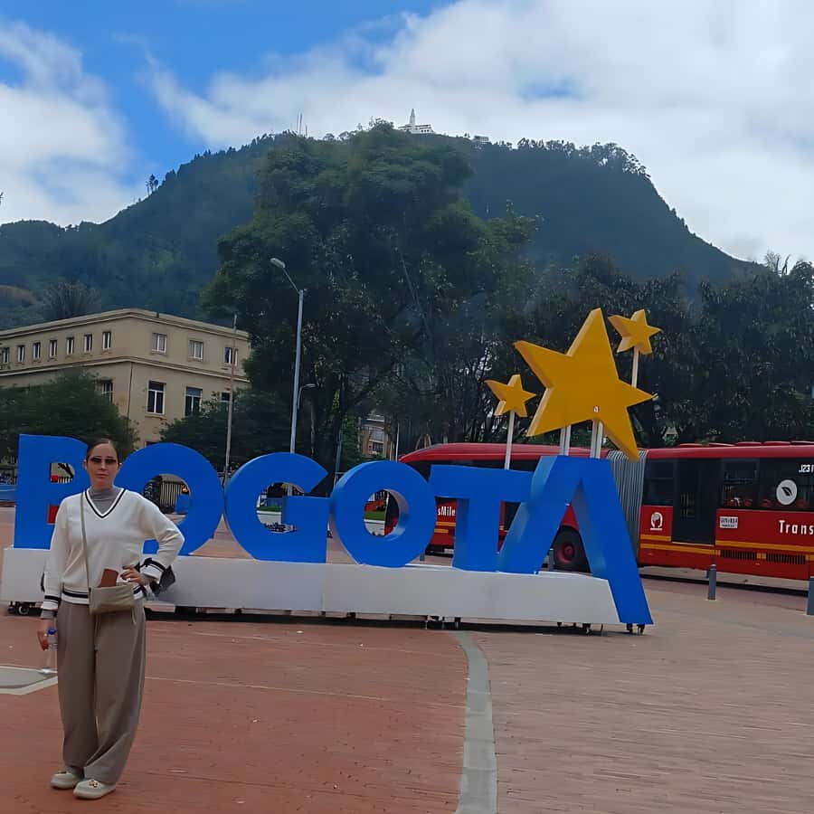 7-hour City Tour of Historic Bogotá with Monserrate - Botero Museum and Colombia’s playful art