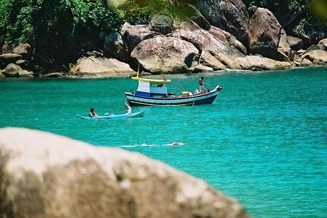 Adventure Experience to Saco Bravo Waterfall - BY PARATY TOURS - Planning your clothing, water, and food