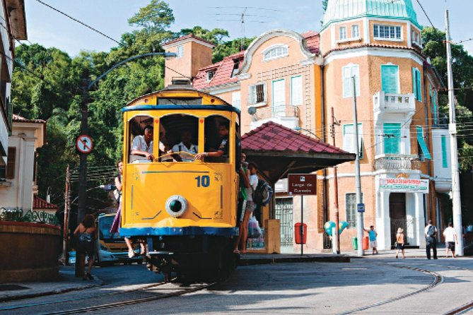 Ancient Rio and Santa Teresa Tour with Hotel pick-up and drop-off - Santa Teresa: Rio’s hilltop quarter of artists and trams