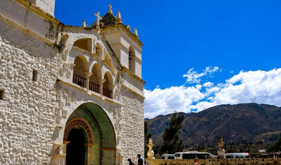 Andes: Colca Canyon Day-Trip - Maca Village and an 18th-century church