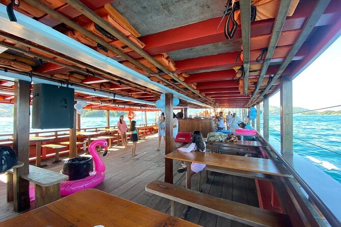 Angra dos Reis Boat Tour with Lunch - The long road from Rio to Santa Luzia pier