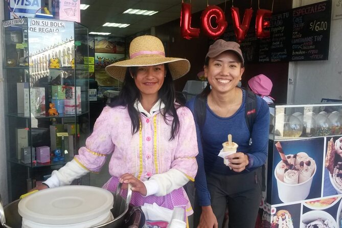 Arequipa Walking Tour city center and drinks experience - Guides, language, and the small-group feel