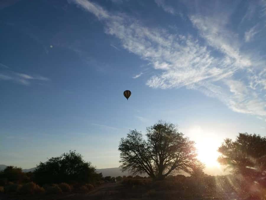Atacama: San Pedro de Atacama Sunrise Hot Air Balloon Ride - An Hour Over Moon Valley and Licancabur