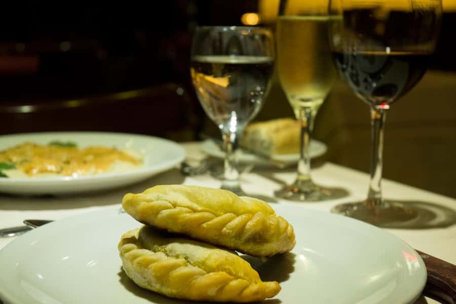BA: Tango Show and Optional Dinner at Esquina Homero Manzi - Getting the timing right
