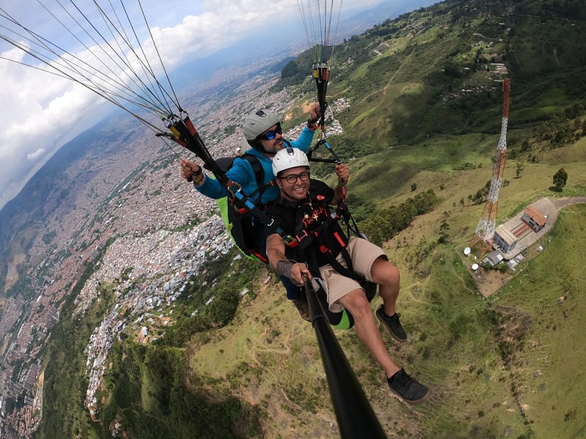Bello: Paragliding in Medellín - The Views: Medellín, Bello, and the Aburrá Valley