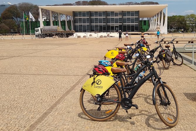 Bike Tour of the 4 Scales of Lucio - Why a bicycle is the right way to read Brasília