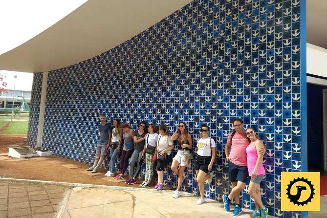 Bike Tour of the 4 Scales of Lucio - Parks, culture, and the residential scale