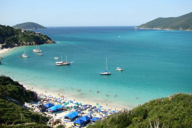 Boat Trip in Arraial do Cabo by Arraial Viagens - Praia do Farol, the main reason to go