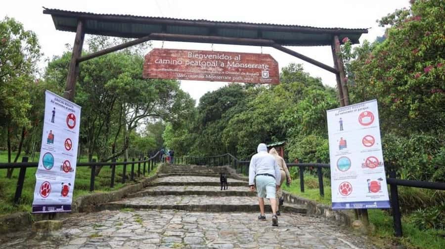 BOGOTA: From the Clouds to the Earth, Tour to Monserrate and the Salt Cathedral - The long view from Monserrate