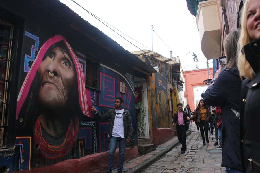 Bogotá: Guided La Candelaria Walking Tour - Is $16 good value?