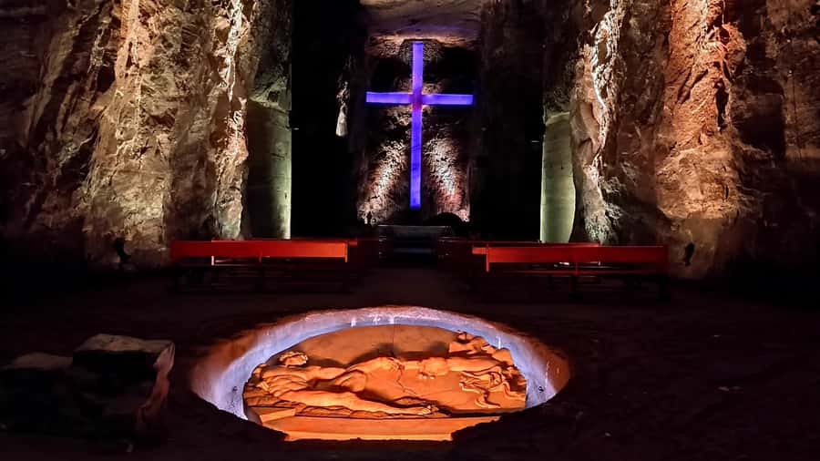 Bogota: Salt Cathedral of Zipaquira Private daily Trip - Entering the Salt Cathedral of Zipaquirá