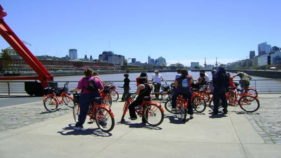 Buenos Aires Bike Tour: South or North Circuit - Palermo Woods and the Rose Garden