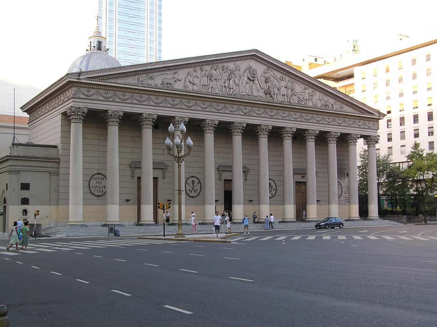 Buenos Aires: City Highlights Guided Tour with Transfer - What this Buenos Aires tour really offers