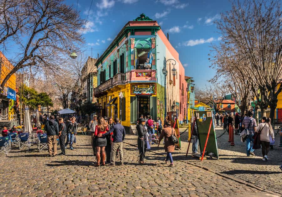 Buenos Aires: Half-Day Sightseeing Tour with 2 Stops - Plaza de Mayo, where Buenos Aires tells its political story