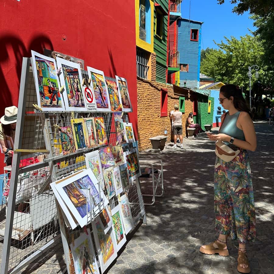 Buenos Aires: La Boca Art and History Walking Tour - Feeling tango without a formal dance show