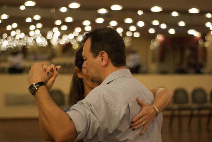 Buenos Aires: Private Tango Lesson - From basic practice to dancing with music