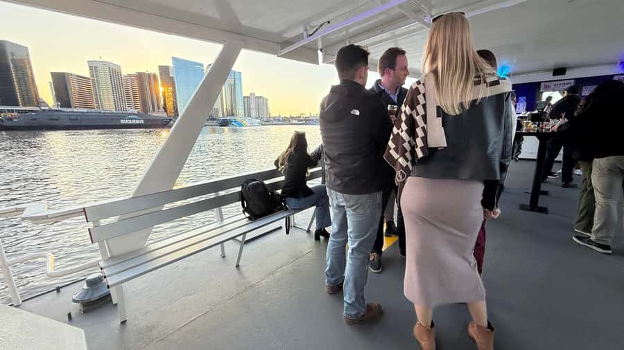 Buenos Aires: Puerto Madero Sunset Cruise with Open Bar - Seating is first come, first served