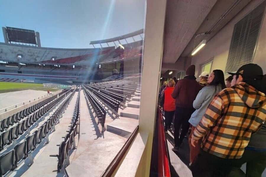 Buenos Aires: River Plate and Boca Juniors Museum Tour - Why this rivalry matters in Buenos Aires
