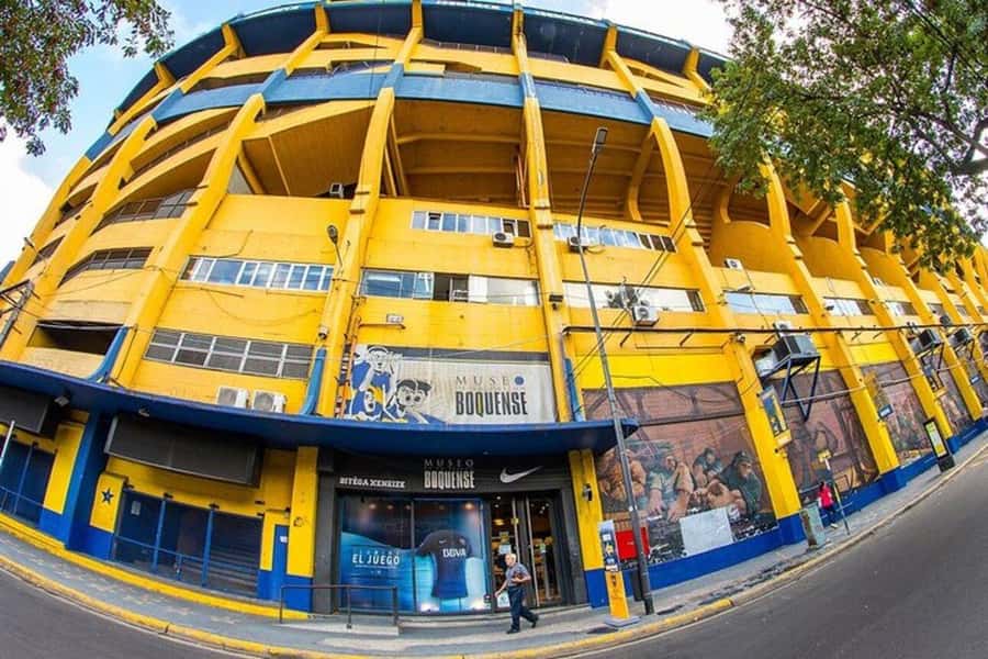 Buenos Aires: River Plate and Boca Juniors Museum Tour - La Boca and the Boca Juniors museum