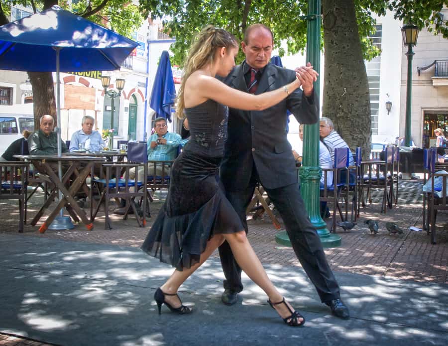Buenos Aires: San Telmo and Market Guided Walking Tour - The Sunday fair and San Telmo Square