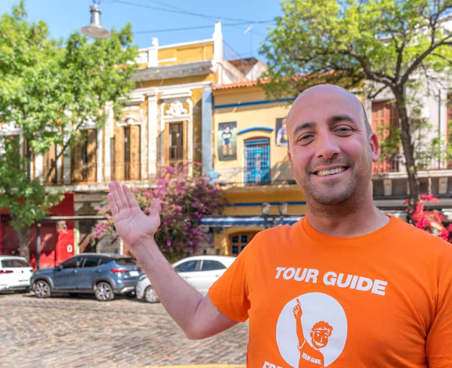 Buenos Aires: San Telmo and Market Guided Walking Tour - From San Ignacio to San Francisco