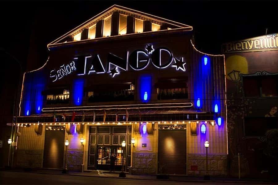 Buenos Aires: Tango Show at Señor Tango with Optional Dinner - A grand Buenos Aires night at Señor Tango