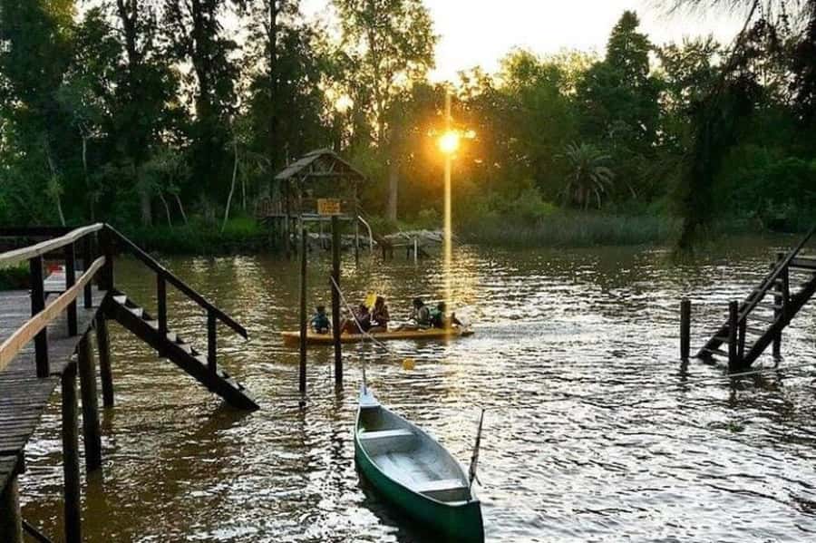 Buenos Aires: Tigre Delta Half-Day Tour with Navigation - The northern drive from Buenos Aires