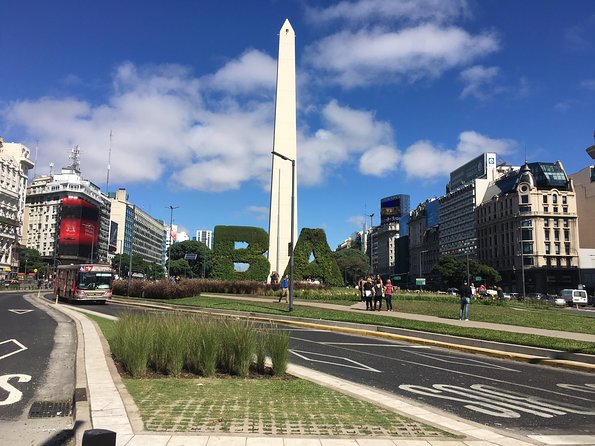 Buenos Aires Walking Tour with Local Guide and Optional Rooftop - San Telmo: cobblestones, tango, and the 1897 market
