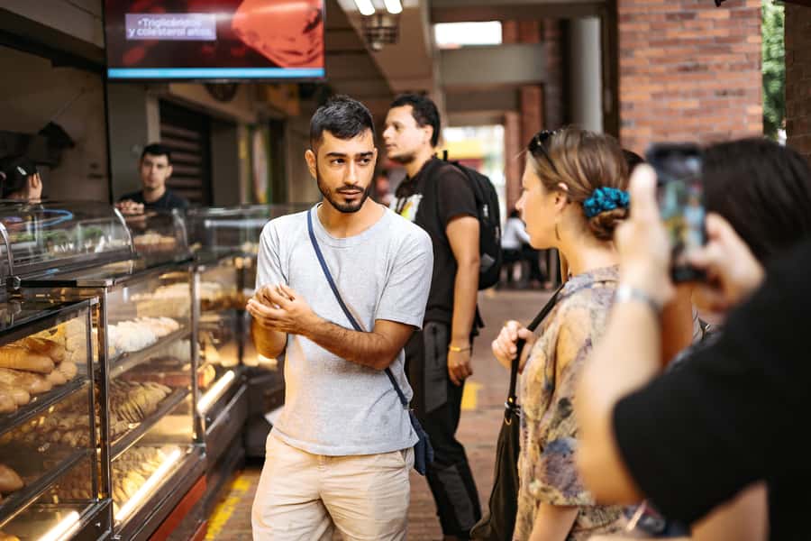 Cali: Street Food Tour - The guide makes the difference