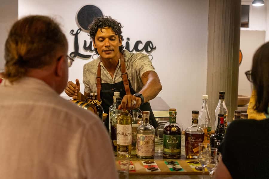 Cartagena: Boutique Rum and Chocolate Tasting at Lunático - Practical tips for a better evening