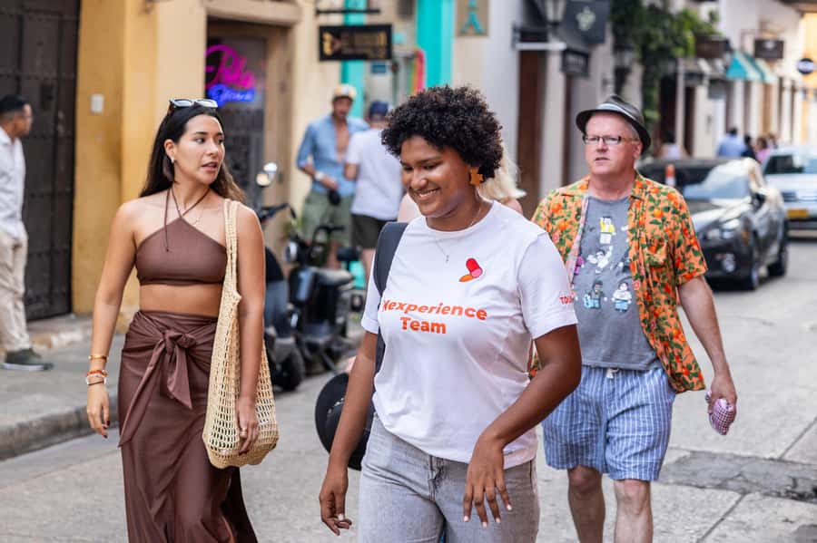 Cartagena: Guided Street Food Tour with Tastings - From Cartagena’s center to Getsemaní