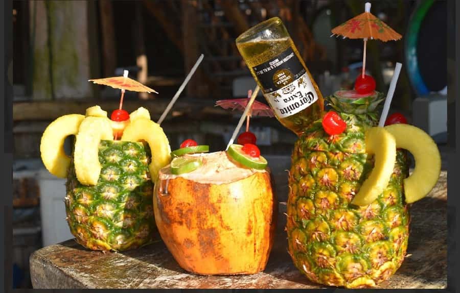 Cartagena: Isla Baru Beach Club at Playa Blanca - Choosing the right kind of beach day