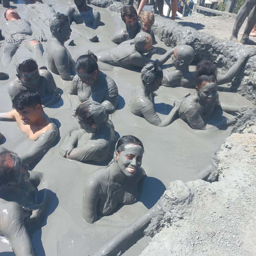 Cartagena: Mud Volcano Tour with Lunch, Pool, and Beach - Key points to know before booking