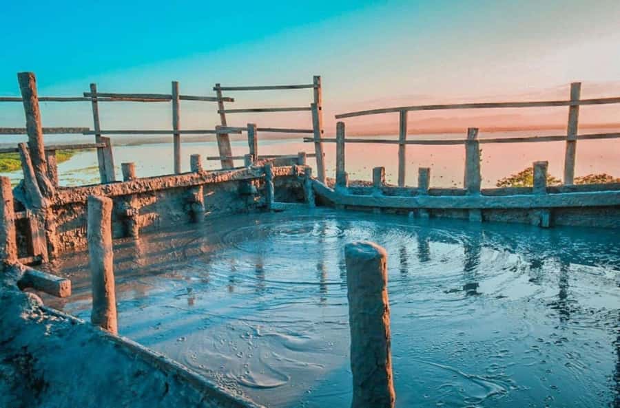 Cartagena: Mud Volcano Tour with Lunch, Pool, and Beach - Why Totumo Volcano is the main attraction