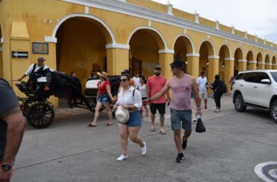 Panoramic City Tour, Monuments, Walls, Castle