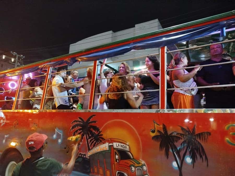 Cartagena: Party on a typical bus crossing the city - Pickup in Bocagrande, Laguito, Castillogrande, and Crespo