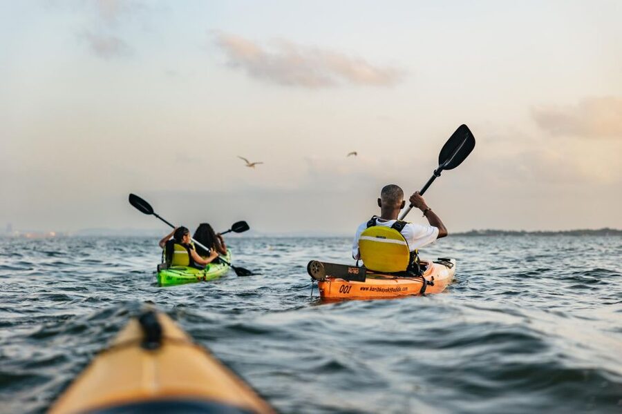 Cartagena: Sunset Sea Kayaking Tour - Returning to Karib Kayak & Paddle Center