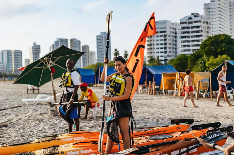 Cartagena: Sunset Sea Kayaking Tour - What to pack for a dry, comfortable evening