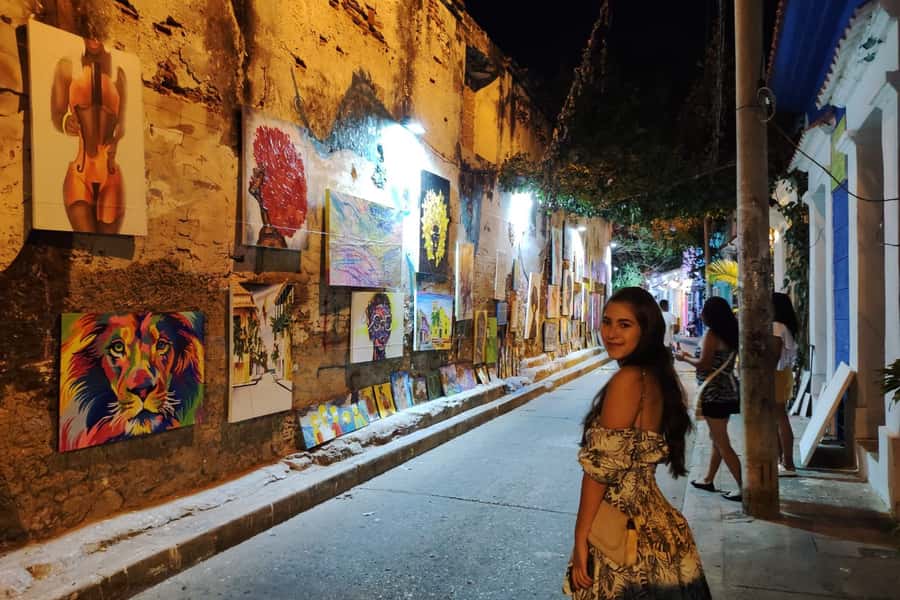 Cartagena: Walled City & Getsemani Private Tour - Key points at a glance