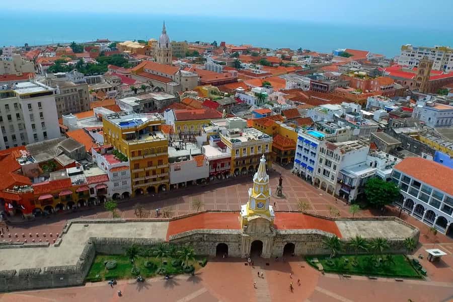 Cartagena: Walled City & Getsemani Private Tour - Starting at Plaza de Bolívar