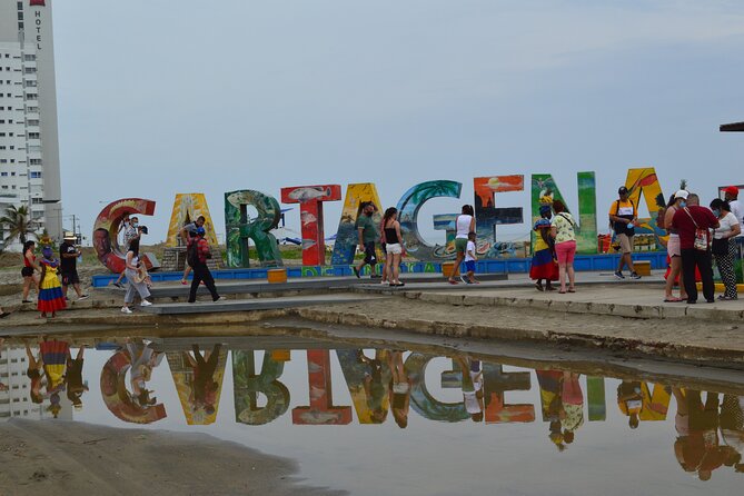 City Tour in Chiva through the City of Cartagena - Key points at a glance